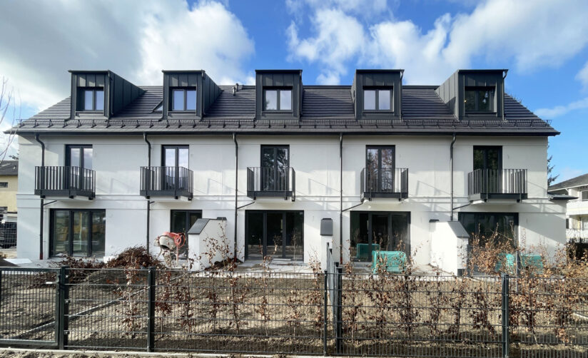Pasing | Interior finishing of our four townhouses