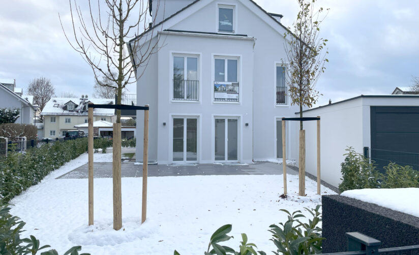 Stilvolle Neubau-Doppelhaushälfte in Garching bei München