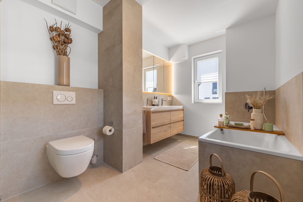Photo of a bathroom of the new twinhouse in Garching near Munich by DOMINO Bau