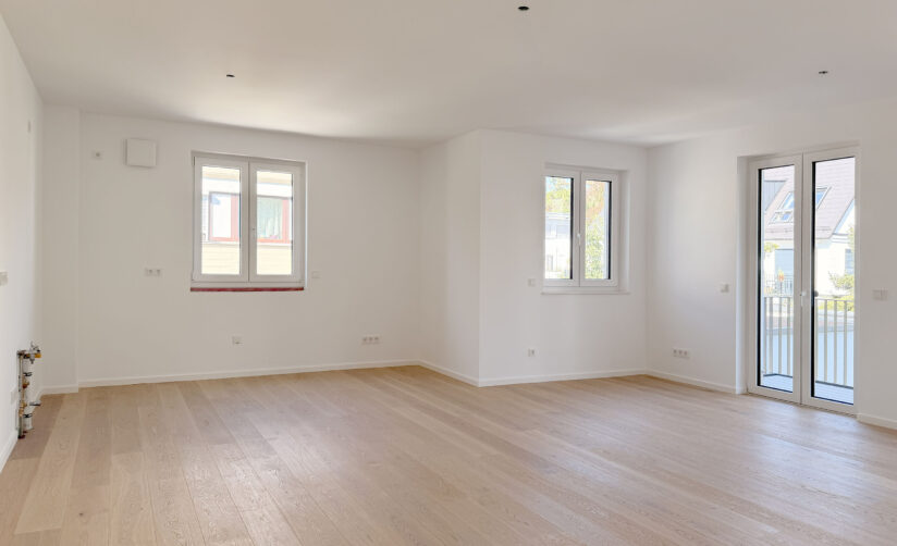 Ready to Move In: 4-Room Apartment Near Nymphenburg Palace Park